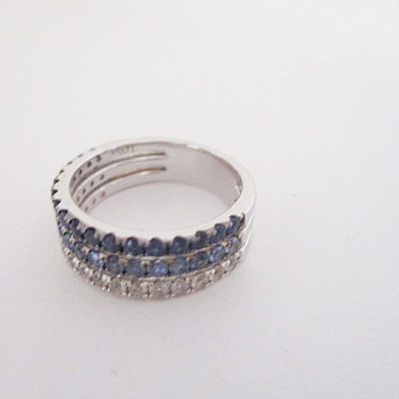 LEVIAN 14K Gold Ring - Picture 2 of 7